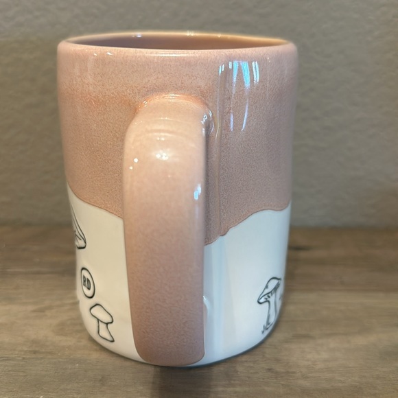Rae Dunn Mushroom Mug - Picture 4 of 6